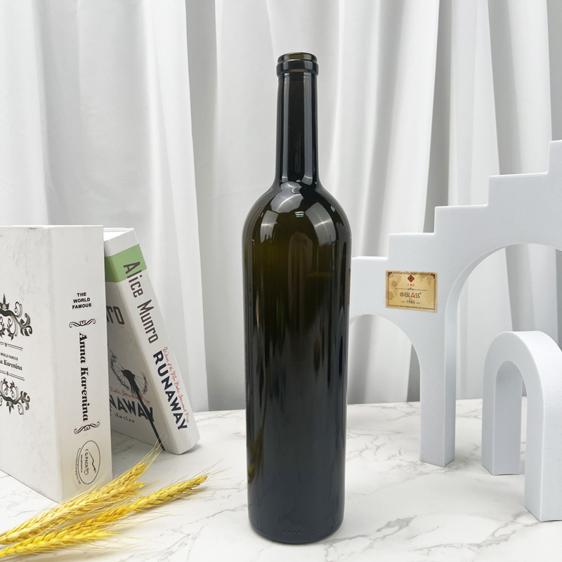 Wholesale 375ml 500ml 750ml 1500ml 3L 6L Wine Glass Bottles Bordeaux Bottles Burgundy Bottles Olive Green Bottles Antique Green Glass Wine Bottles