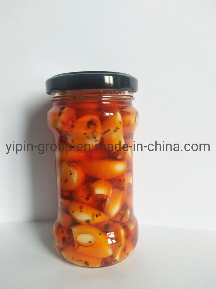 Pickled Garlic Cloves Pickled Garlic in Oil with Chili