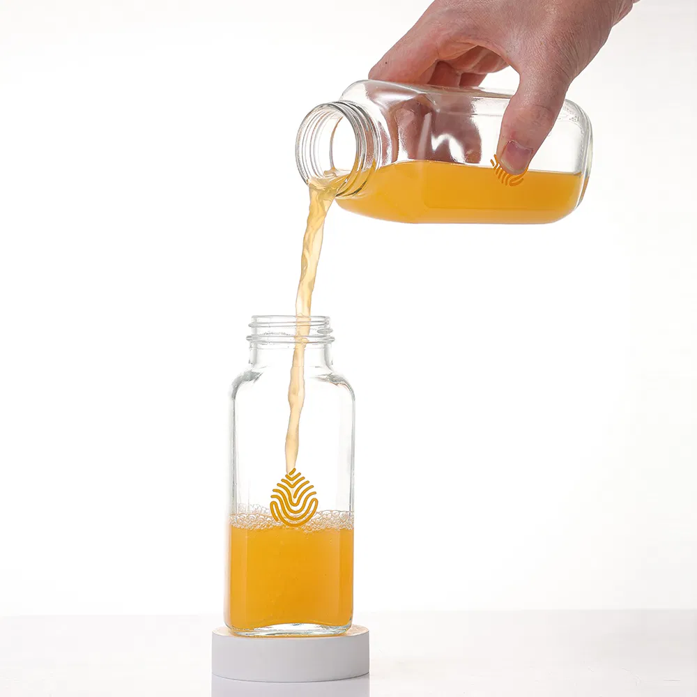 Factory Supply 500ml Beverage Glass Juice Milk Coffee Bottle with Lid