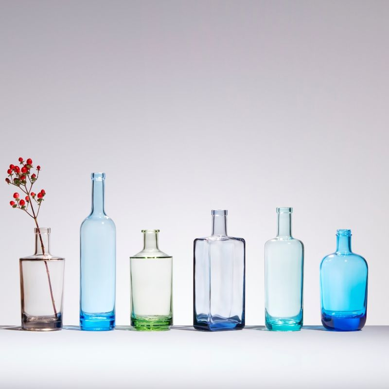 50ml 100ml 200ml 250ml 500ml 700ml 750ml 1 Liter Bespoke Frosted Liquor Vodka Glass Bottle Manufacturer Gin Whisky Tequila Rum Perfume Spirit Beer Bottle