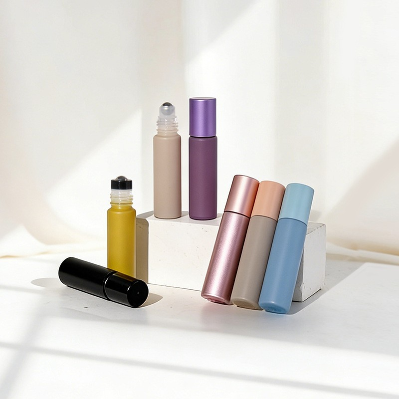 Colored Empth 10ml 30ml 50ml Cylinder Roll Ball Cosmetic Oil Perfume Glass Bottle