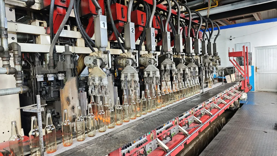 Glass bottle variety 2