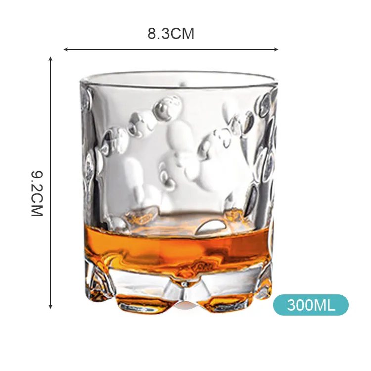 Whiskey Glass Detail 1