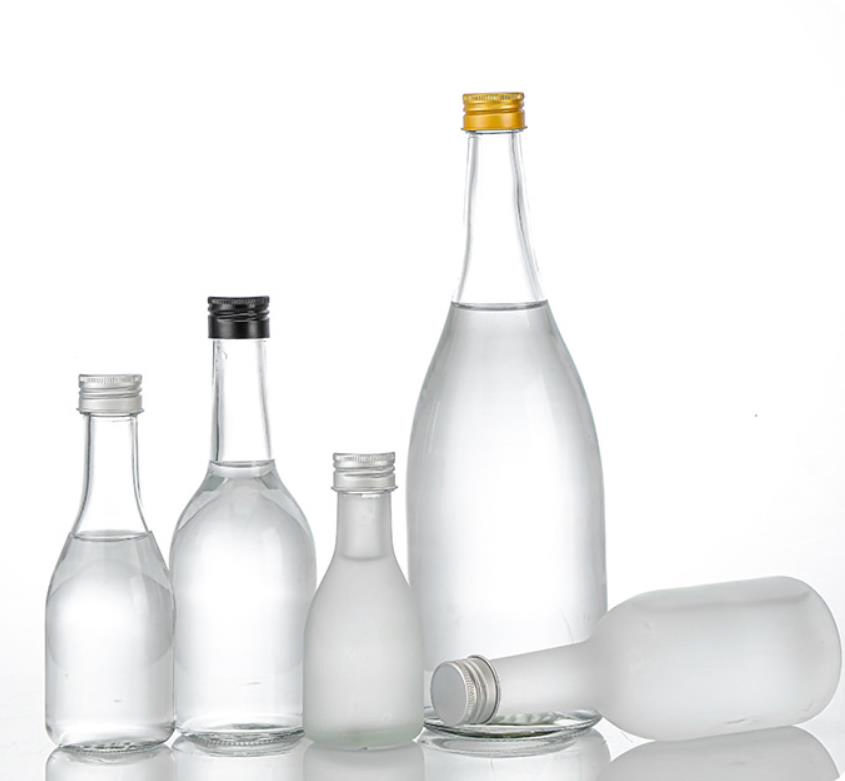 Glass Beverage Bottle for Sparkling Mineral Water Packaging Bottle 200ml 330ml 500ml 750ml 1L