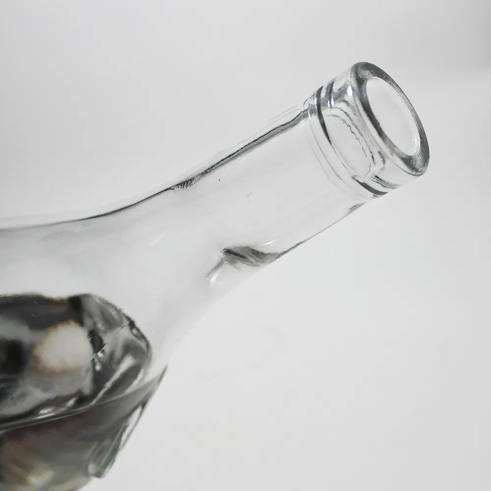 Hot Sale High-Grade Manufacture 1000ml 1 Liter Glass Bottle Vodka Tequila Rum Liquor Spirit Reusable Glass Whisky Bottles with Cork