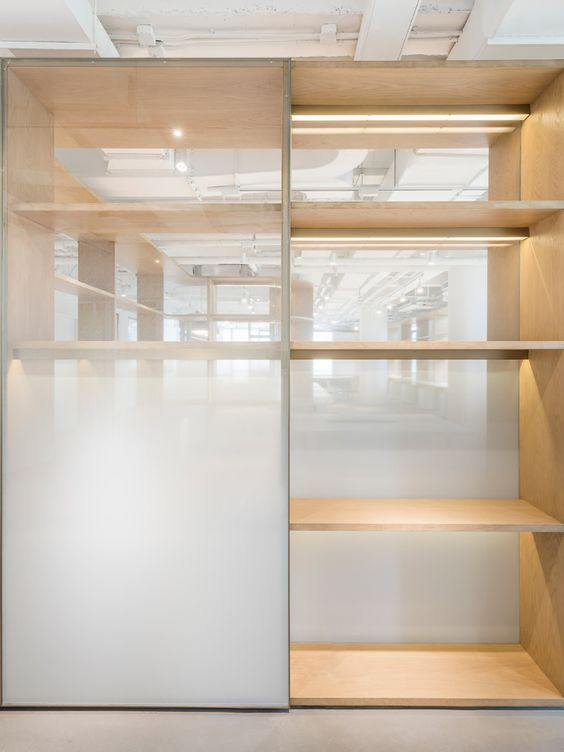 China Factory 4mm -12mm Acid Etched Frosted Windows Glass for Sample