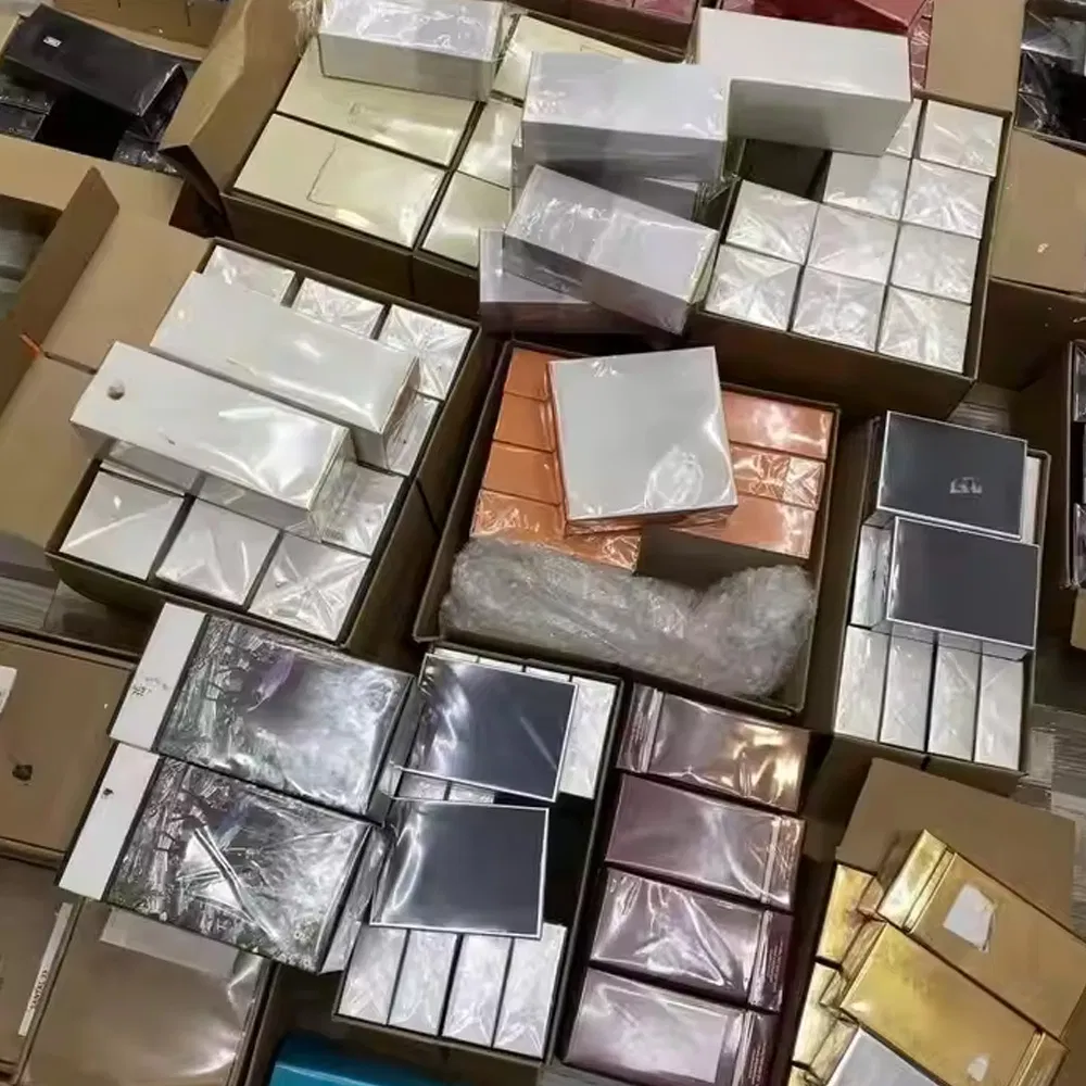 Us Au EU Fast Shipping Wholesale Arabian Cosmetic Packaging Empty Gradient Color Round Reusable Screw Neck Perfume Glass Bottles