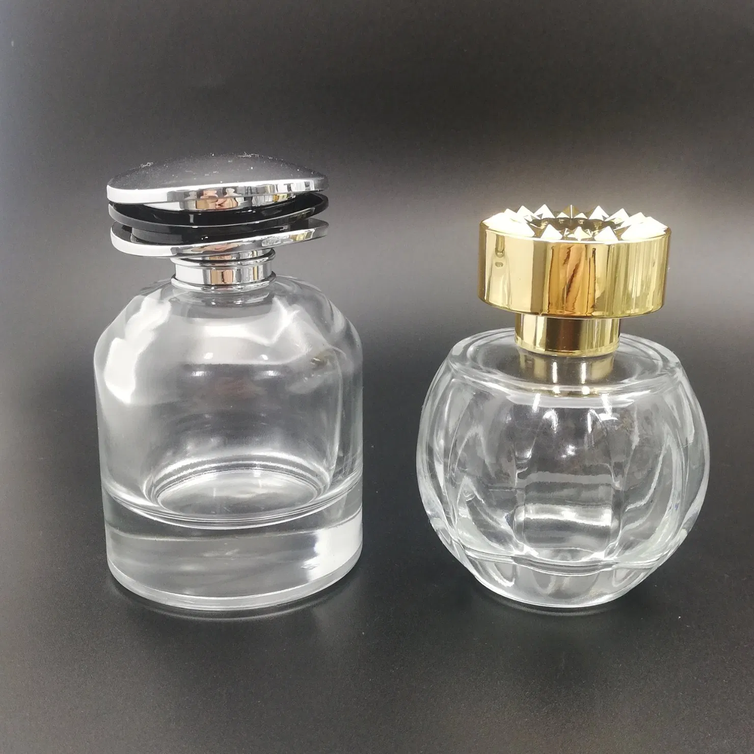 2023 New Releasing Matte White Empty 30ml 50ml 100ml Spray Round Empty Glass Perfume Bottle