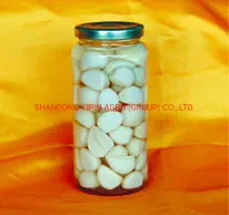 Marinated Garlic in Vinegar Pickled Garlic in Soy Sauce