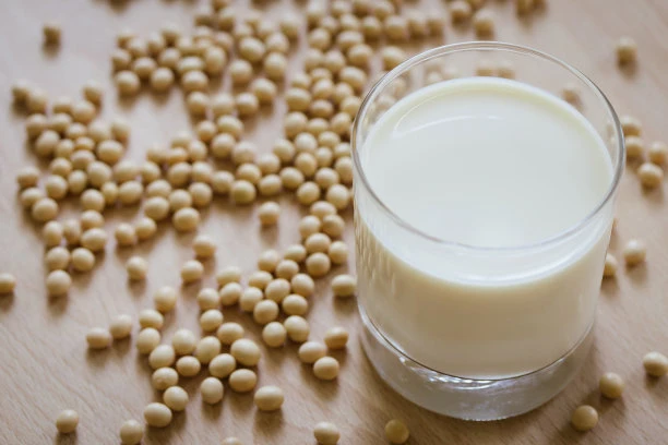 MY Brand Factory Supply Soybean Protein Powder 65.00%-89.90% Feed Grade Isolated Soy Protein 98% Min Purity Feed Additives