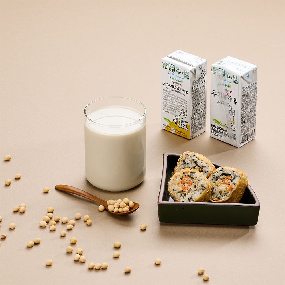 BariDream Organic Soymilk Product Display 1