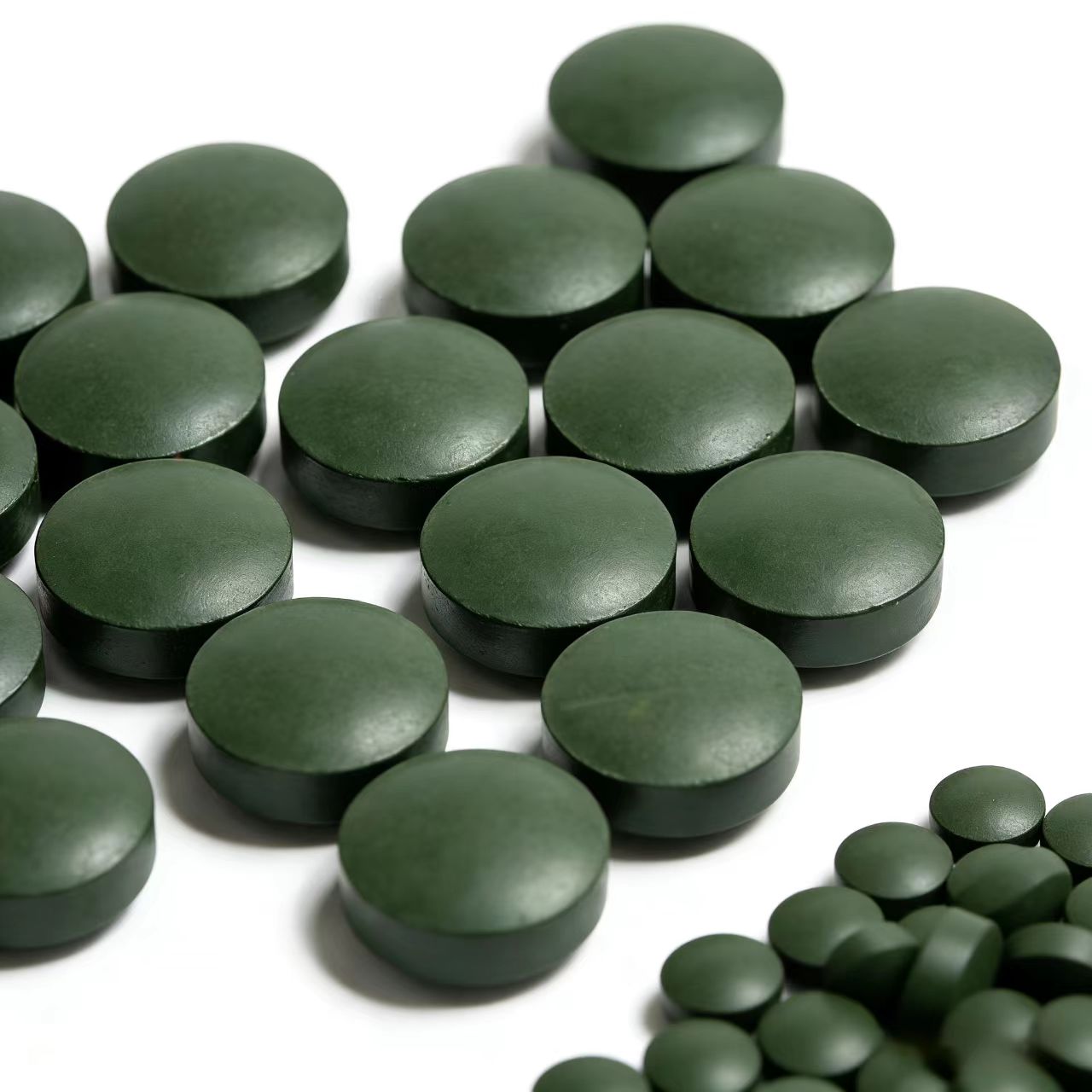 Premium Spirulina Tablets, Natural Blue Green Algae, High Protein Immune Support Supplement for Daily Use