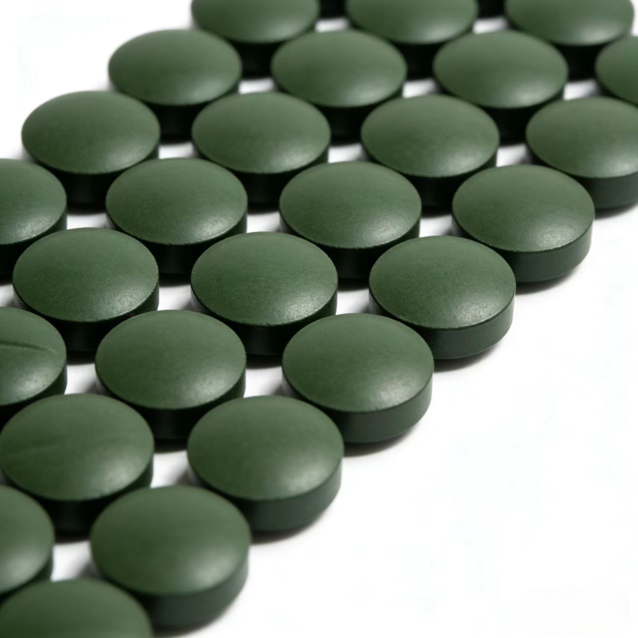 Premium Spirulina Tablets, Natural Blue Green Algae, High Protein Immune Support Supplement for Daily Use