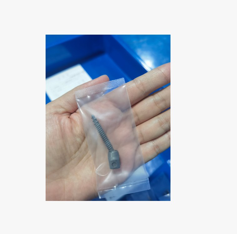 Geasure Orthopedic Screws 4.5mm System Poly-axicl Pedical Screw Titanium Alloy Spinal Pedicle Titanium Screws