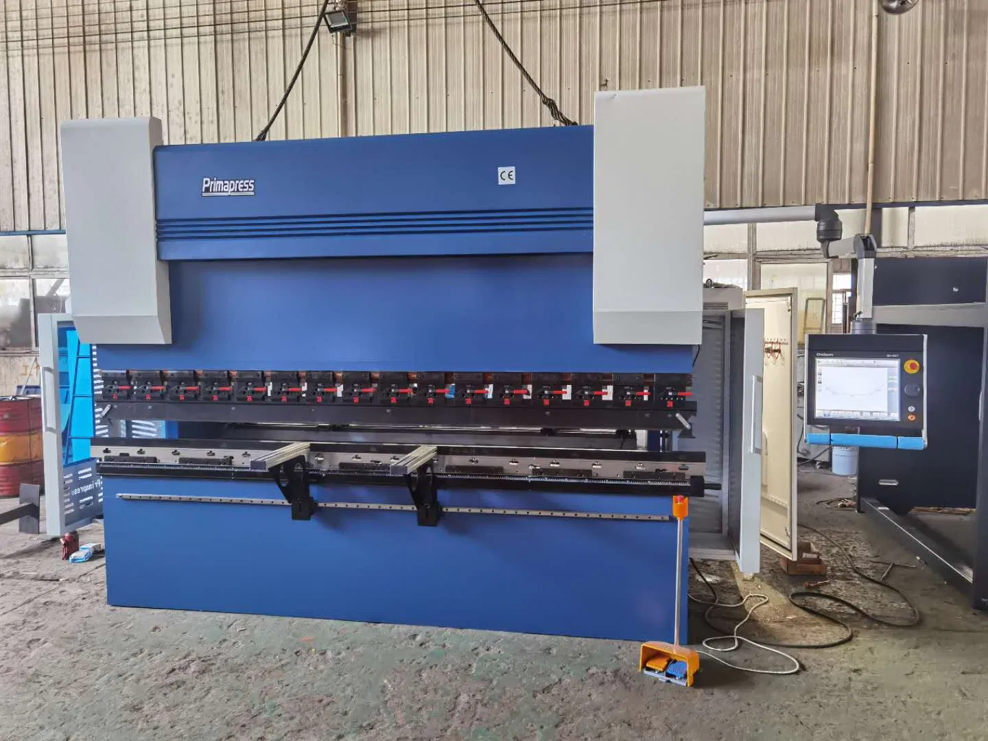 Press Brake 400t4000 with Da66t Control System Metal Pipe and Tube Bending Machinery