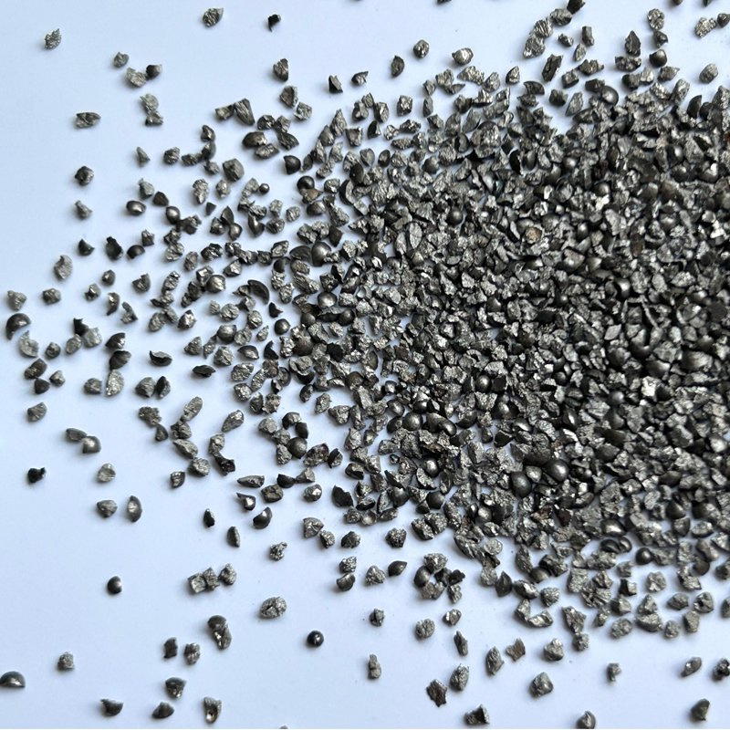 Industrial Steel Grit Abrasive Media for Heavy Duty Sandblasting/Metal Surface Cleaning/Paint Stripping in Construction Projects