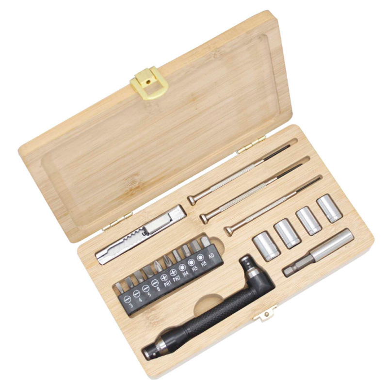 Interchangeable Bits Multi-Function Custom Logo Handyman Home Repair Tool Set