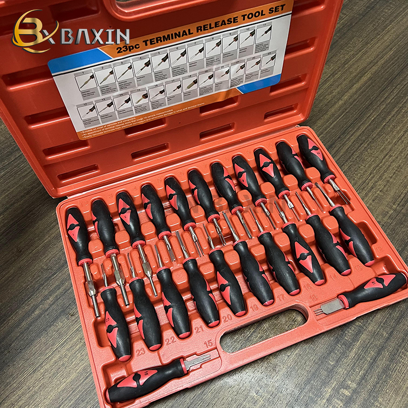 Terminal removal tool application 2