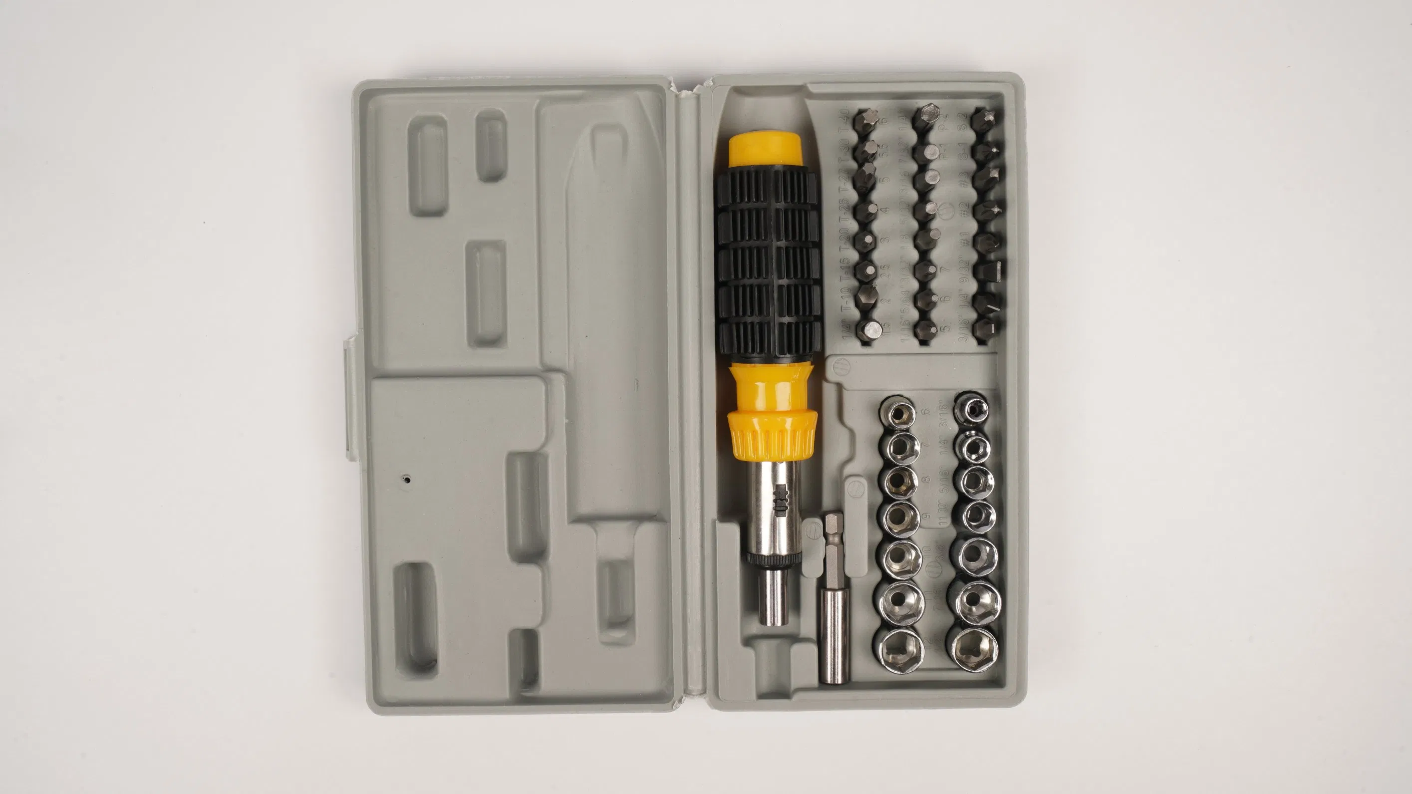 41PCS Professional Widely Used Multi Function Auto Repair Tool Socket Set