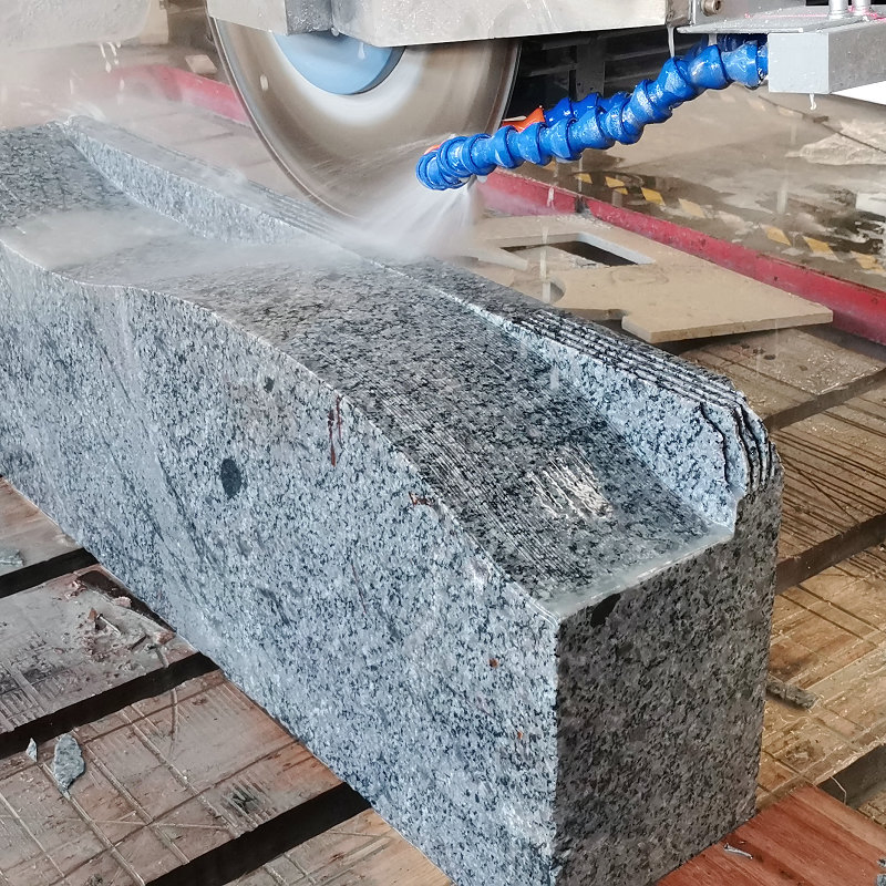 2026 Hualong 5 Axis CNC Bridge Saw Marble Granite Stone Cutting Machine for Granite by Top Chinese Manufacturer