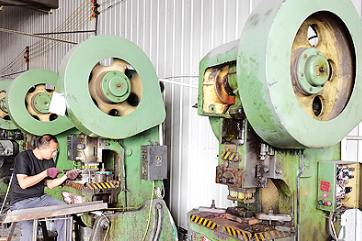 Factory Production Equipment 3