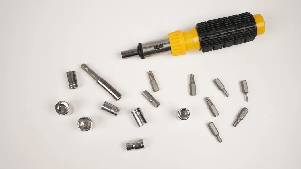 41PCS Professional Widely Used Multi Function Auto Repair Tool Socket Set Product Shot 5