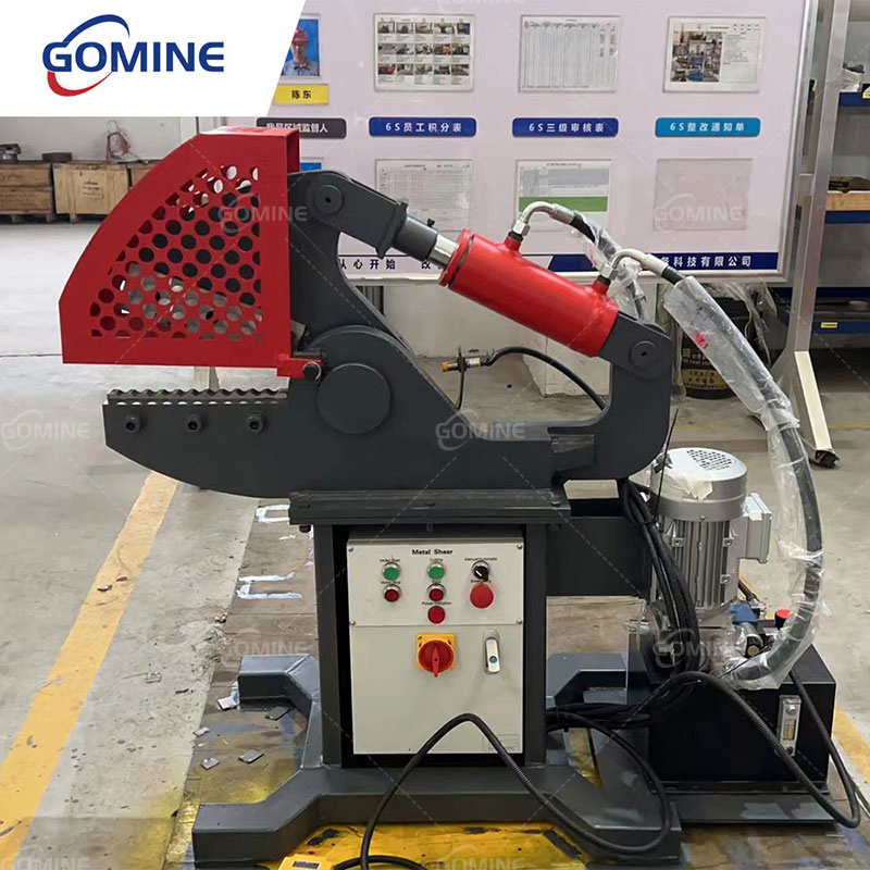 Metal Recycling Machine Hydraulic Guillotine Steel Rebar Shearing Machine Alligator Shears