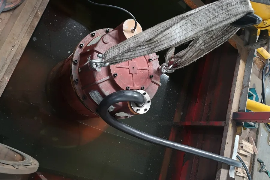 Efficient Slurry Grinding Machine with Waterproof Cord Design
