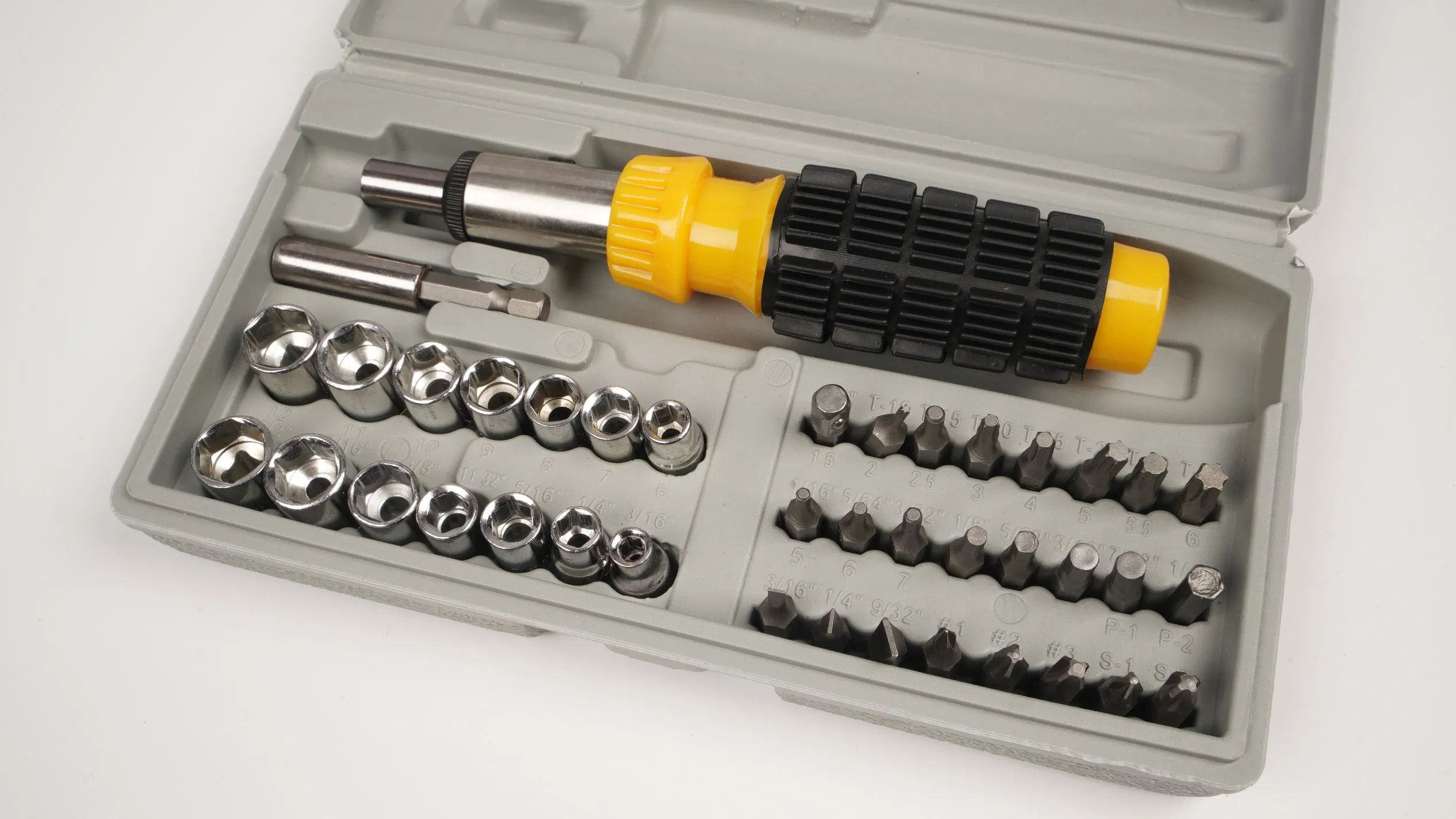 41PCS Professional Widely Used Multi Function Auto Repair Tool Socket Set
