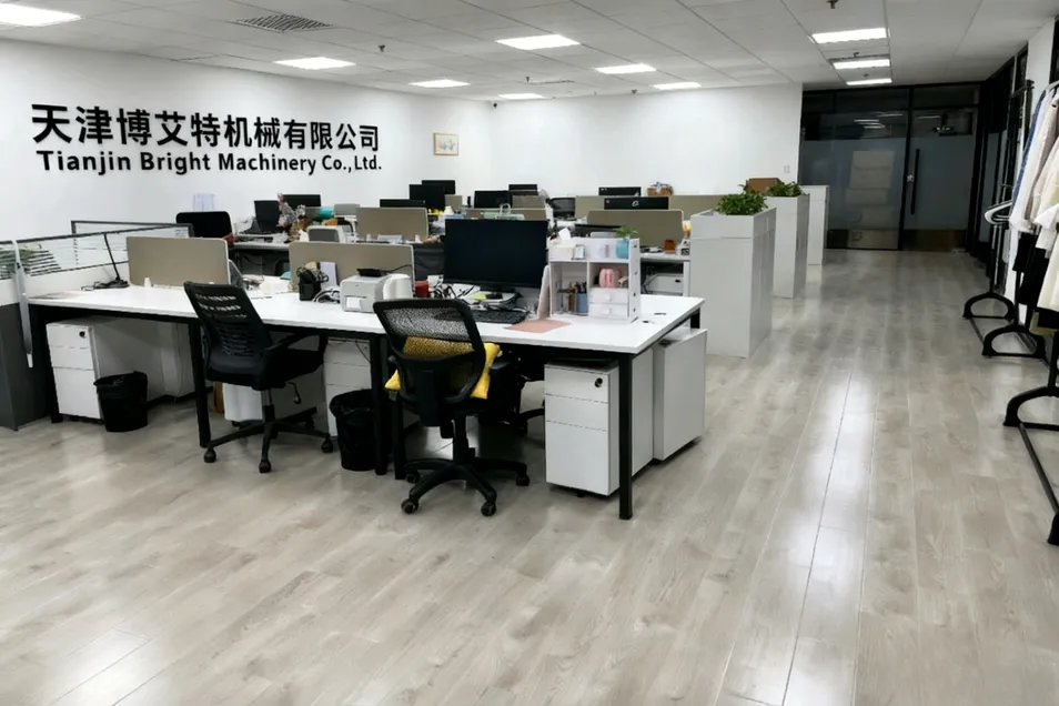 Workplace Showcase 1