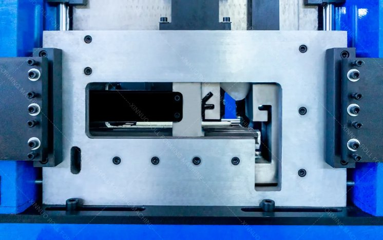 High Precision Steel C-Purlin Automatic Punching and Forming Machine