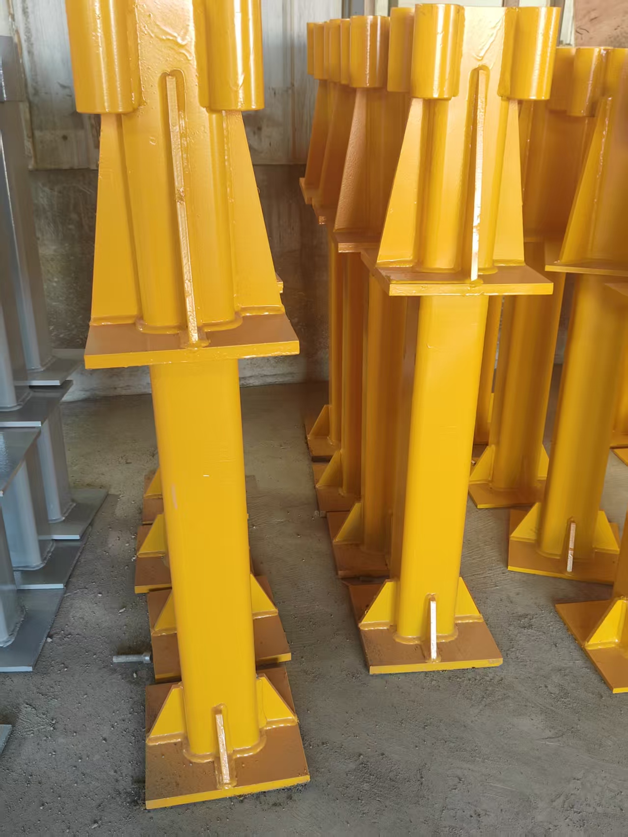 Q355B High Strength Steel Tower Crane Wall Tie Anchor Base Precision Holes for Fast Field Installation
