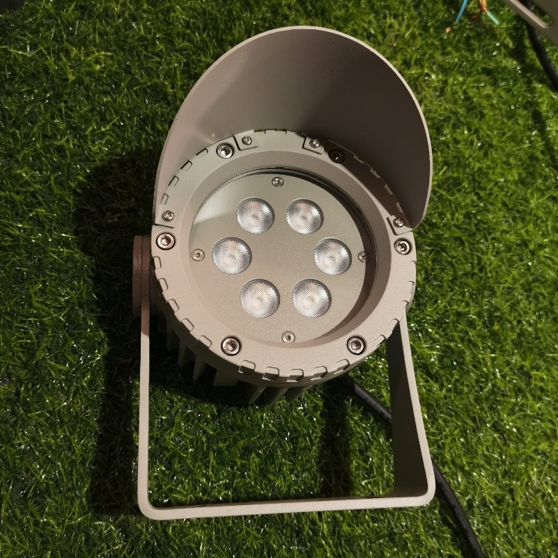 6~18W 6~9LEDs Aluminum Round Floodlight 3000K 2700K Suitable for Garden/Lawn/Square