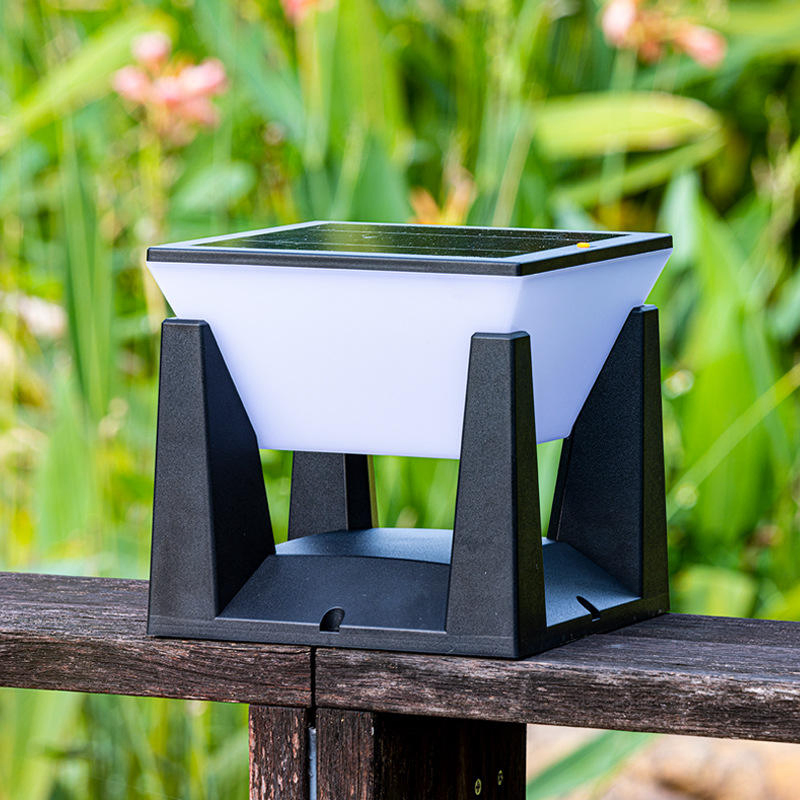 IP65 Waterproof Solar Pillar Light, Outdoor LED Post Lamp for Garden Gate, Fence and Landscape Pathway Decoration