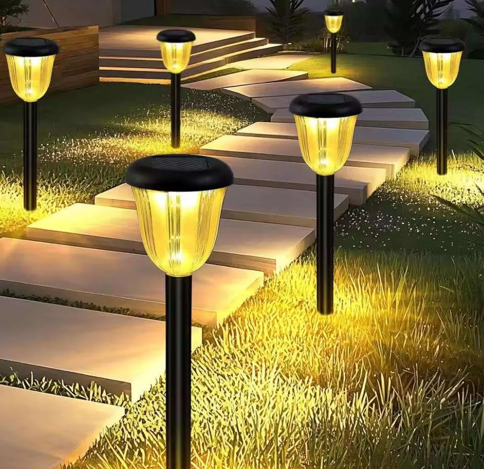LED Lawn Light 2