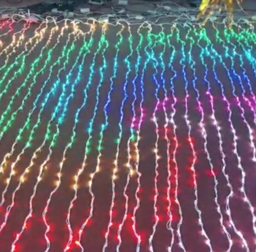 IP65 Waterproof Outdoor Event Wedding Decoration DMX 512 Full Color Programmable Smart Pixels RGB Outdoor Decorative Curtain LED Christmas Light