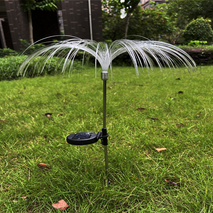 Decorative LED Christmas Light Holiday Light with Eco-Friendly Solar Power