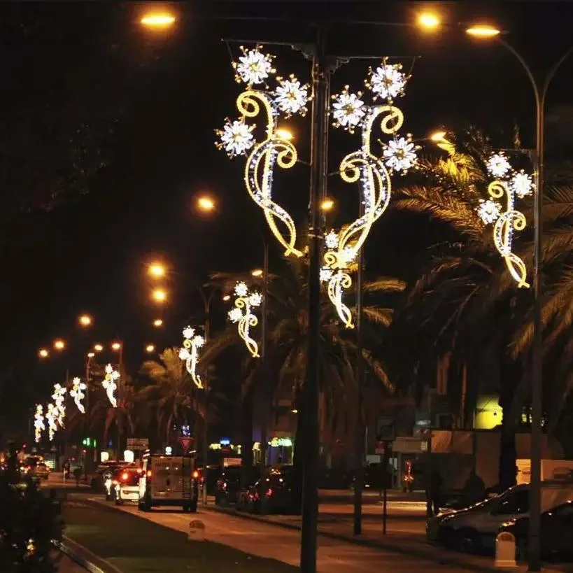 Decorative Outdoor Pole Street Motif Lights