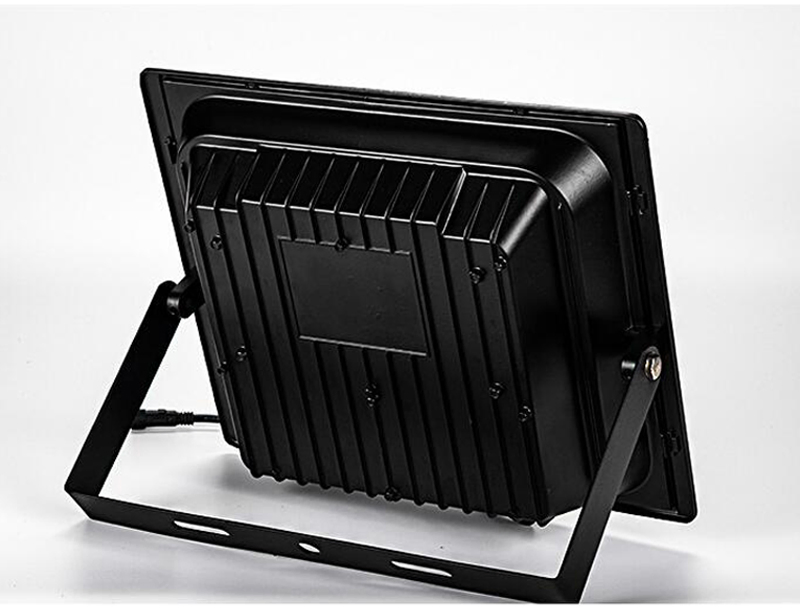 Energy Saving IP67 Outdoor Garden Security Projector 40W 60W 100W Billboard Reflector LED Flood Street Solar Light