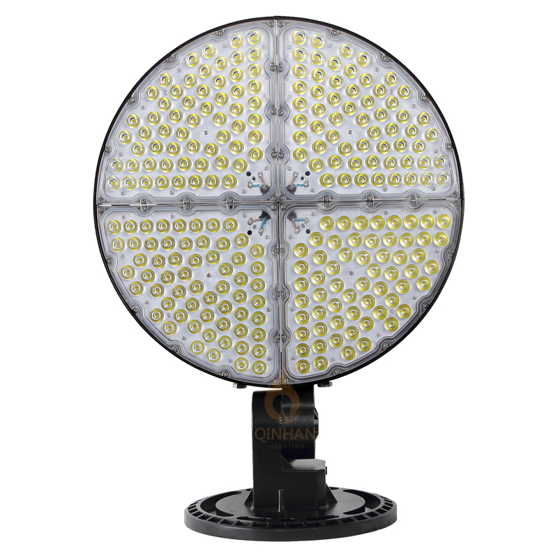IP66 150lm/W Outdoor High Power 600W LED Flood High Mast Stadium Lighting