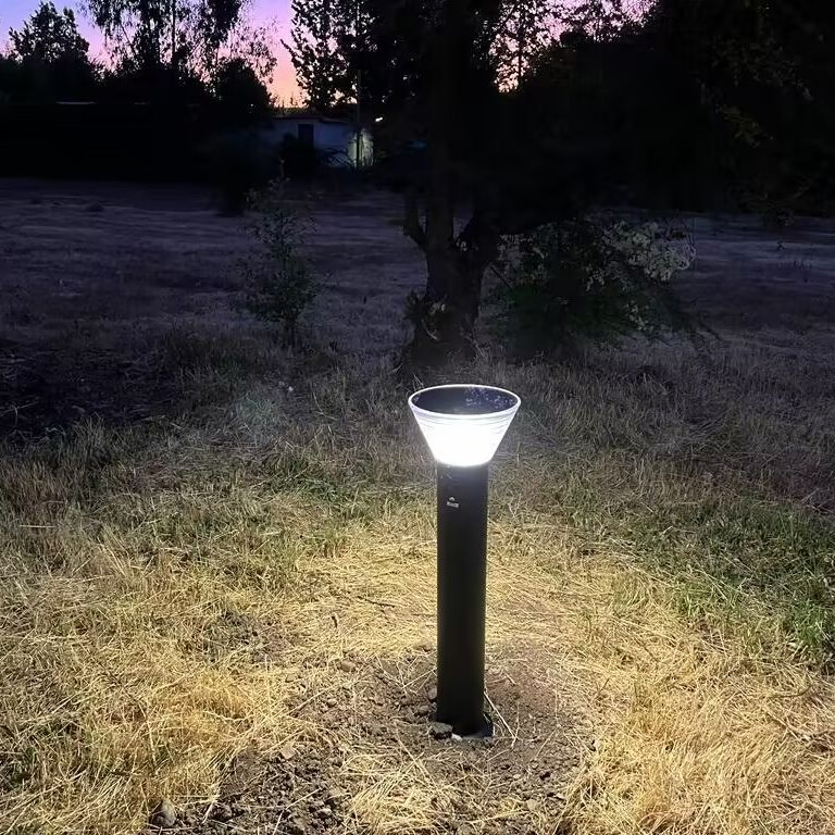 Commercial Residential DC5V Outdoor Solar LED Garden Driveway Pathway Lawn Bollard Lights