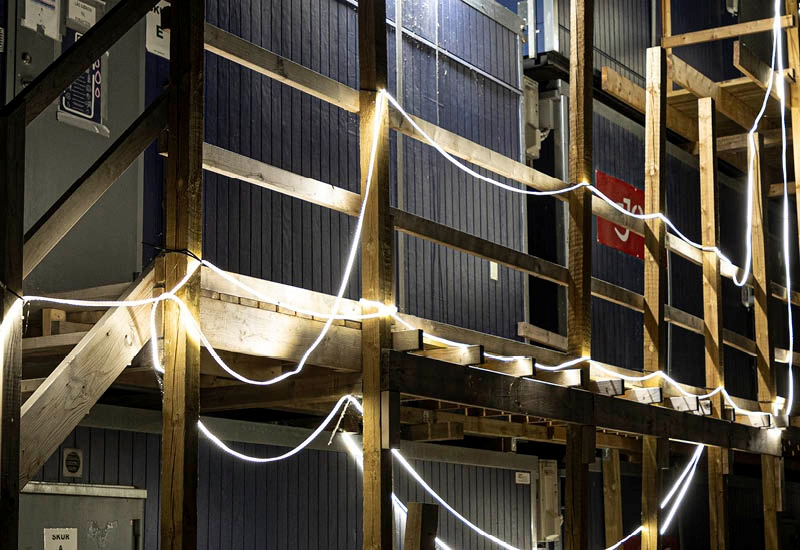 Emergency LED Strip Light with 2-Hour Power Backup Support for Construction Site