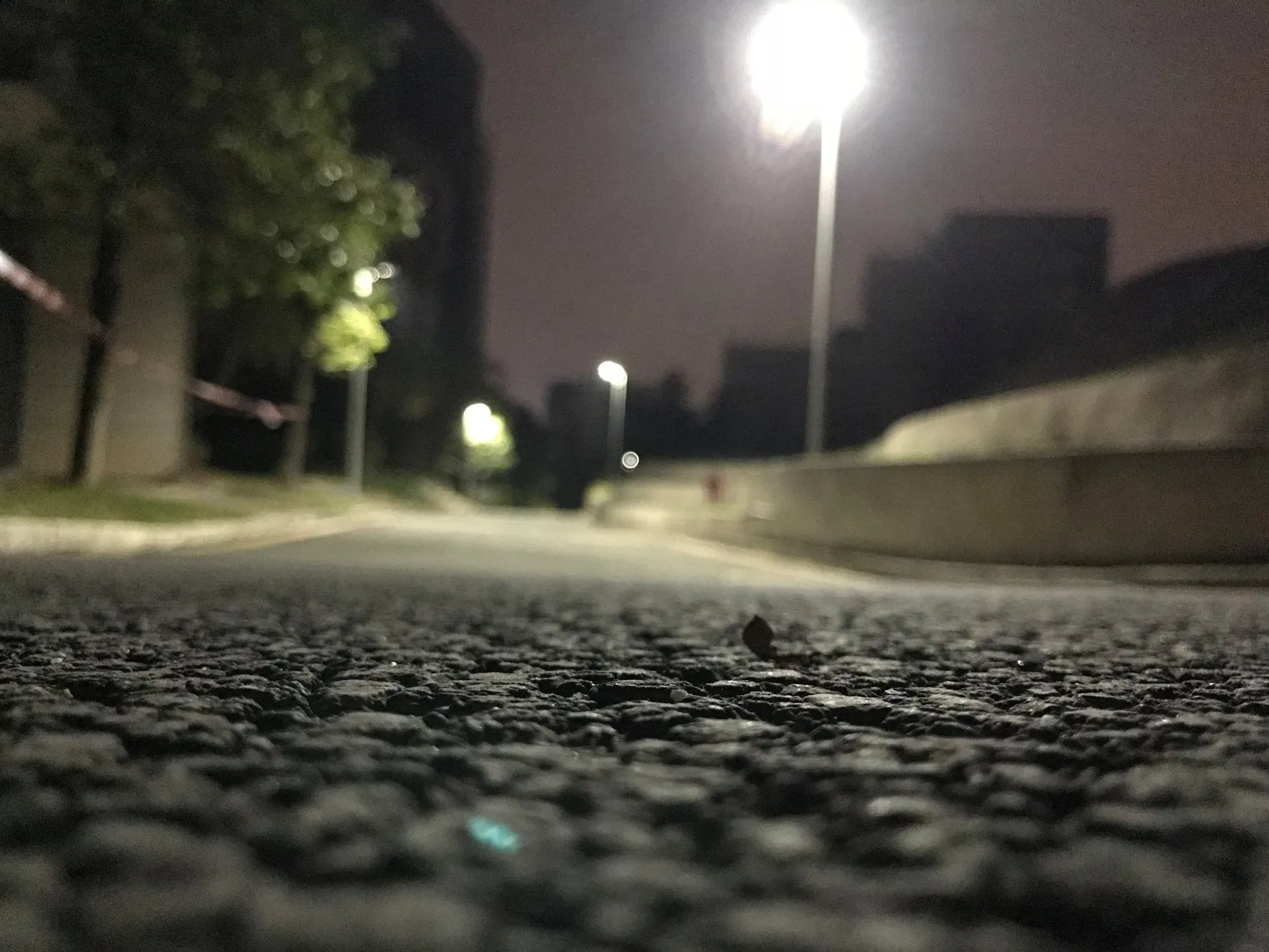 Esavior 100W 14000lm LED Solar Light with Motion Sensor Home Security Lamp Solar Light