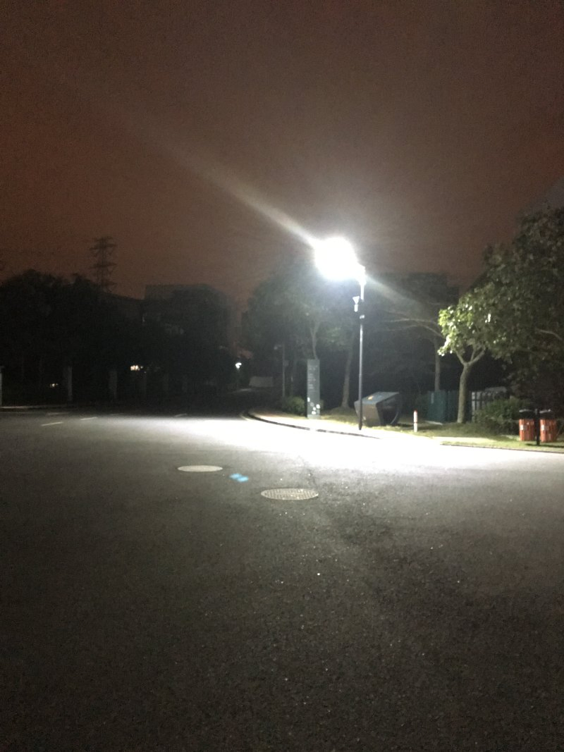 Esavior 100W 14000lm LED Solar Light with Motion Sensor Home Security Lamp Solar Light