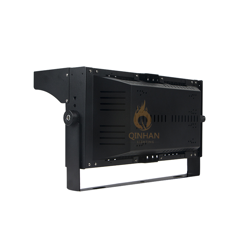 IP66 150lm/W Asymmetric Angle 400W Adjustable LED Outdoor Stadium Football Field Flood High Mast Lighting