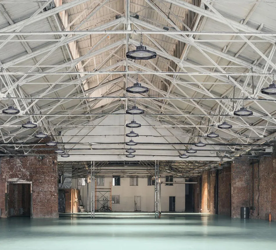 150W Warehouse Light Details