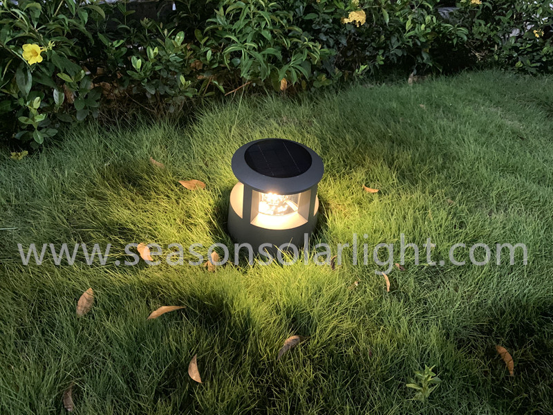 Outdoor LED Lighting Fixture Pathway Solar Bollard Light with Remote Control LED Lighting