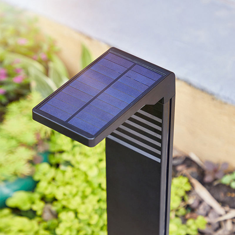 Novel Design Aluminum Garden Bollard Pathway Outdoor 3W Solar Panel LED Lawn Light