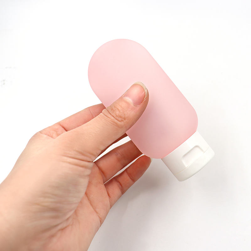 Portable Soft 40ml 60ml 90ml Lotion Silicone Cosmetic Squeeze Empty Travel Silicone Tube Hook Plastic Shampoo Bottle