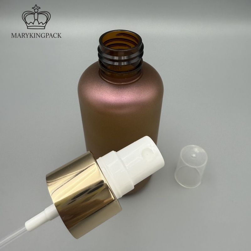 Customized 15ml 30ml 50ml Pearl Color and Iridescent Colored Plastic Bottles Makeup Spray Bottles Portable Cosmetics Packaging Bottles